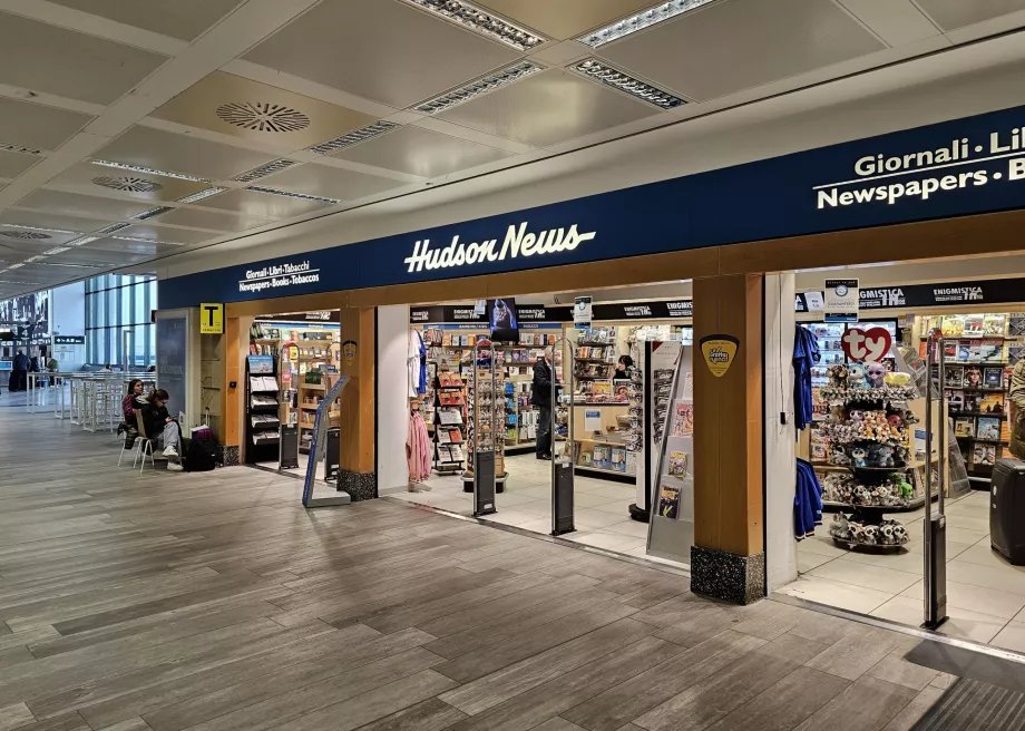Hudson News, Terminal 1, Avgångar