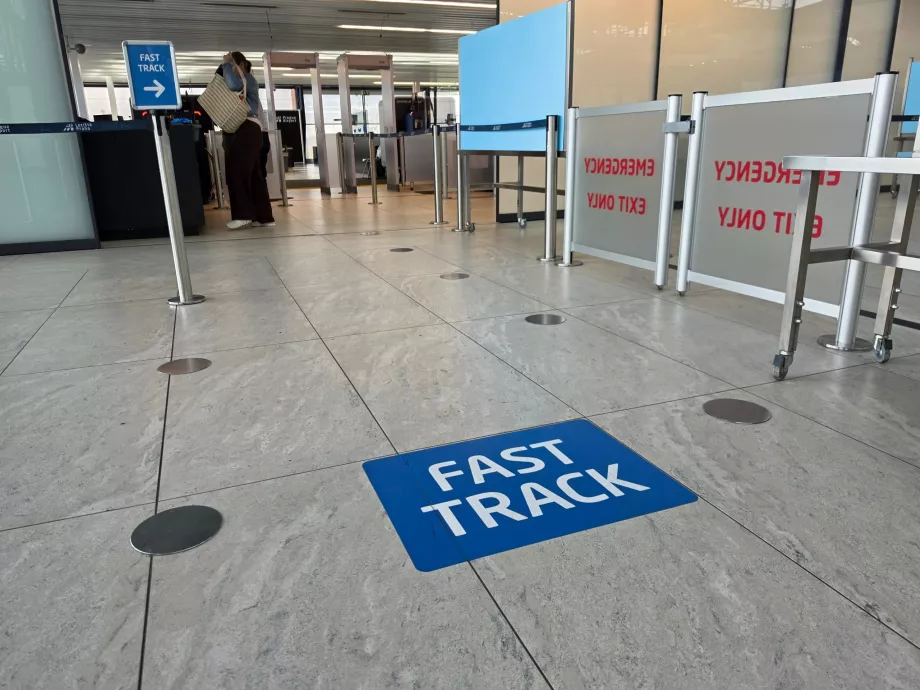 Snabbkö till säkerhetskontrollen