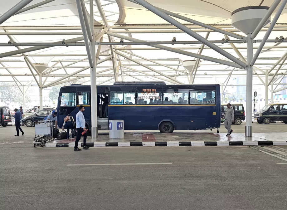 Matarbuss, Aerocity-T1