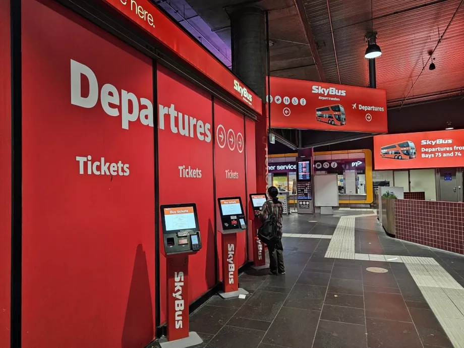 Skybus stannar i centrala Melbourne
