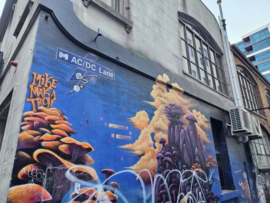AC/DC Lane