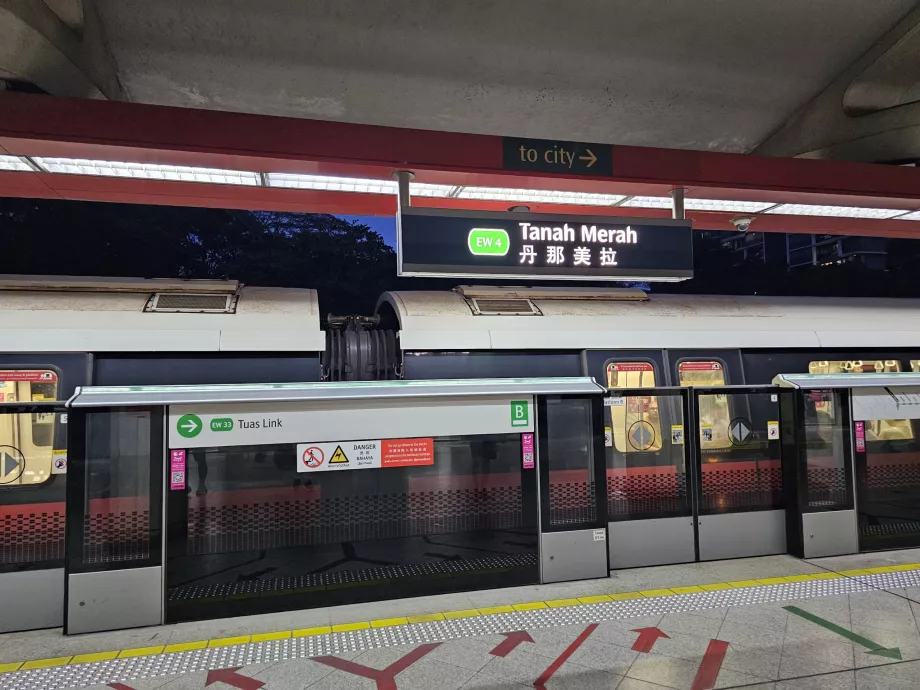 Omlastningsstation Tanah Merah