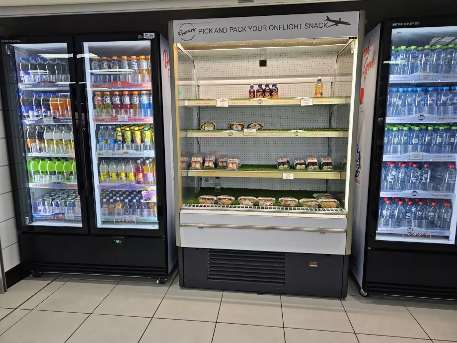 Café i transitloungen vid avgång