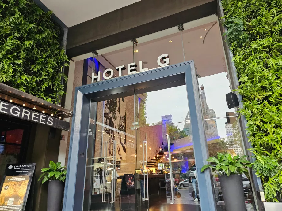 Ingång till hotellet