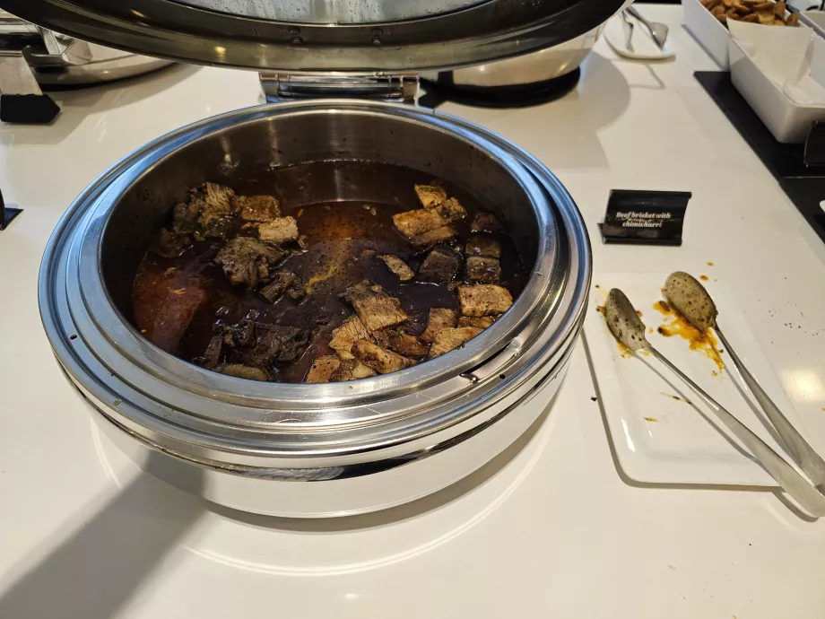 ANZ Lounge, varm mat